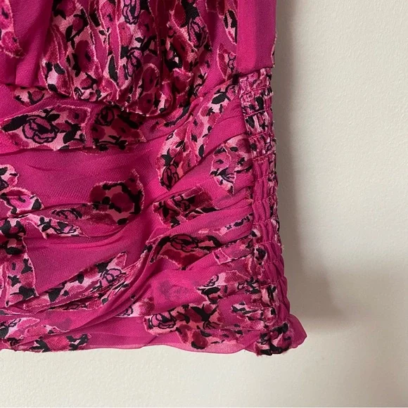 White House Black Market Pink Floral Blouse - Picture 4 of 7